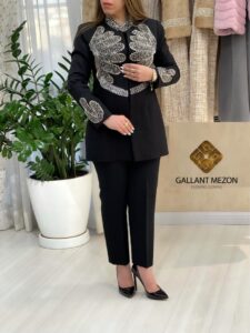 مانتو مجلسی کوتاه مشکی