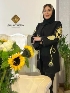 پالتو مجلسی گلدوزی و جواهر دوزی شده