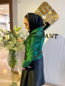 مانتو مجلسی بلند سبز یشمی و مشکی شیک و جدید - مزون گالانت