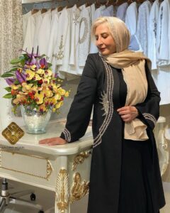 مانتو مجلسی مشکی بلند گلدوز شده خاص