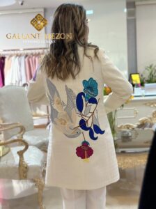 مانتو مجلسی سفید بلند ژاکارد کره - مزون گالانت
