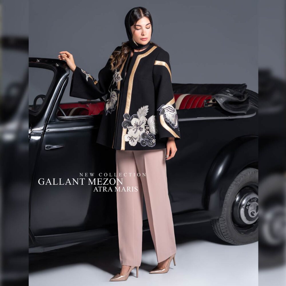 پالتو زنانه مجلسی کوتاه گلدوزی شده