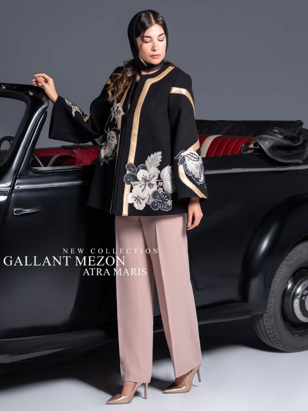 پالتو زنانه مجلسی کوتاه گلدوزی شده