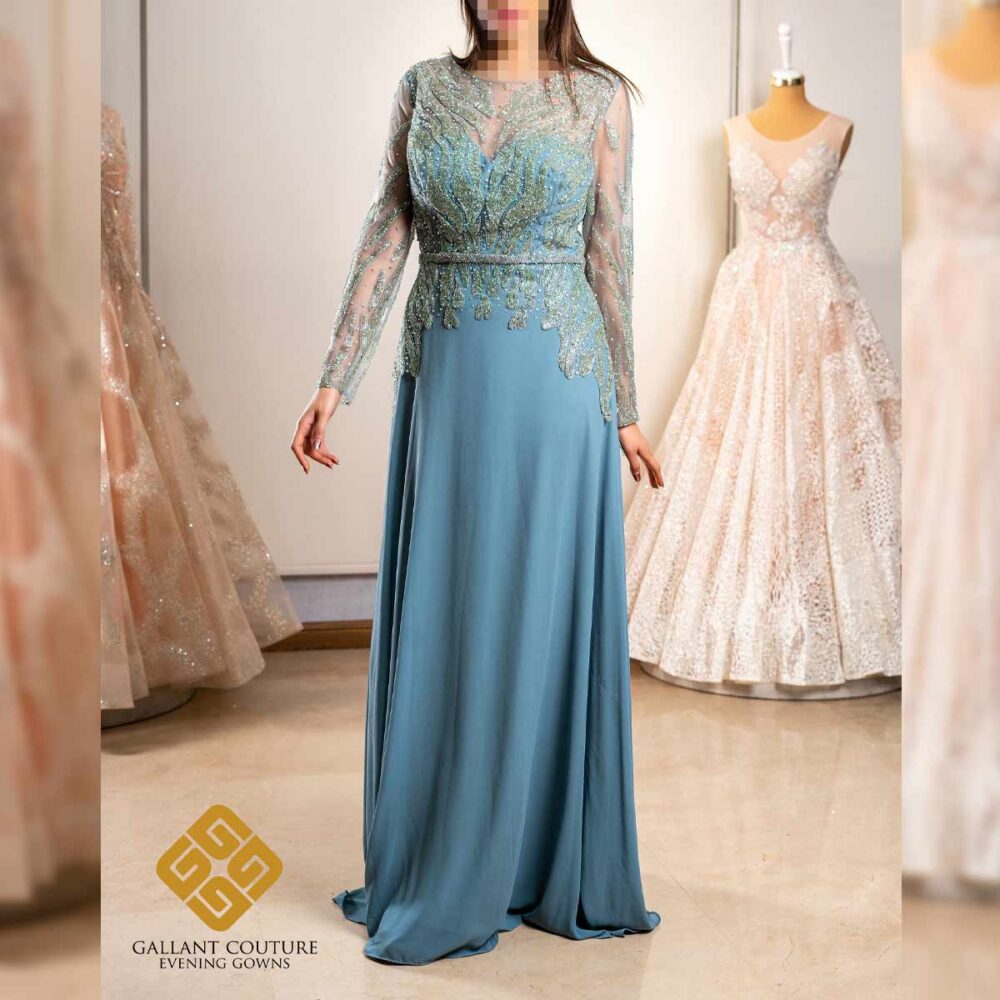 لباس شب بلند پوشیده