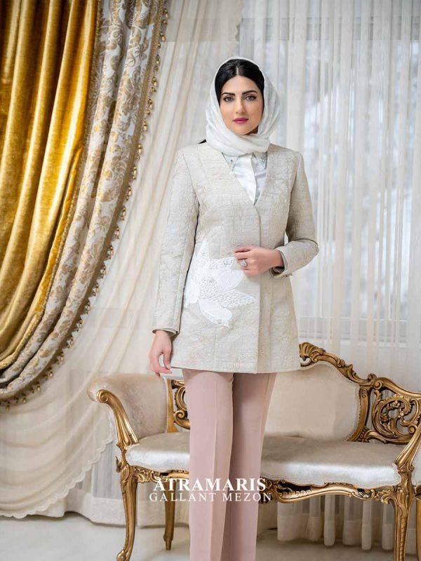 مانتو مجلسی کوتاه سفید شیک