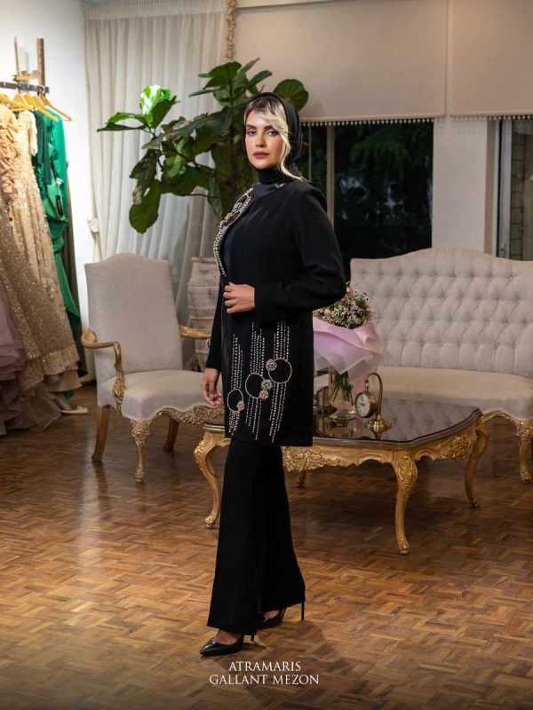 مانتو و شلوار مشکی مزون دوز