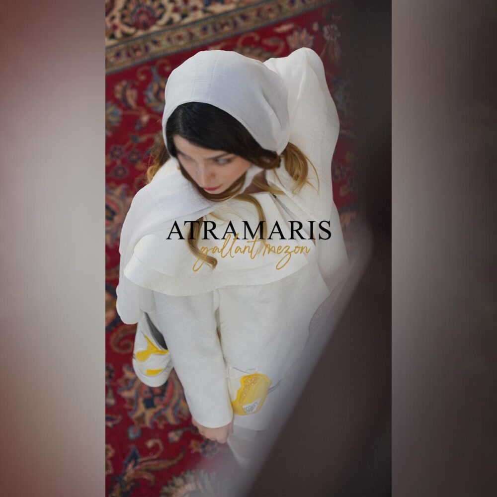 مانتو زنانه سفید تکه دوزی شده - تصویر 3
