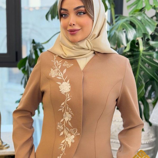 کت دامن گلدوزی فاخر کرمی