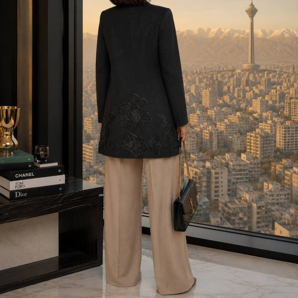 ست کت شلوار مشکی گلدوزی زنانه